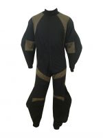 KOMBINEZON SPADOCHRONOWY Z POWIERZCHNIAMI POSZERZAJĄCYMI ZIPP